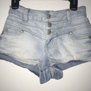 Light Shorts